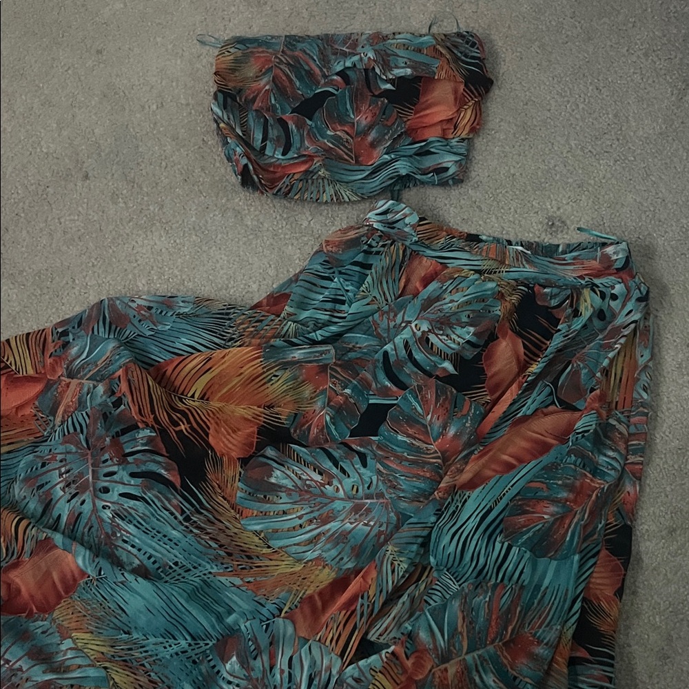 Tropical Leaf Print Skirt Set